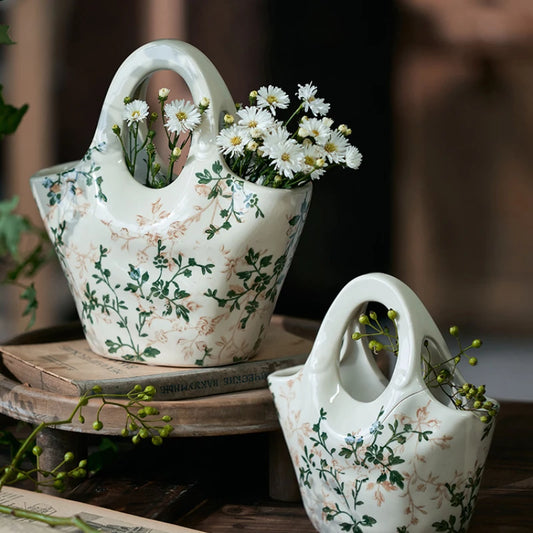 Keramikvase im französischen Retro-Stil